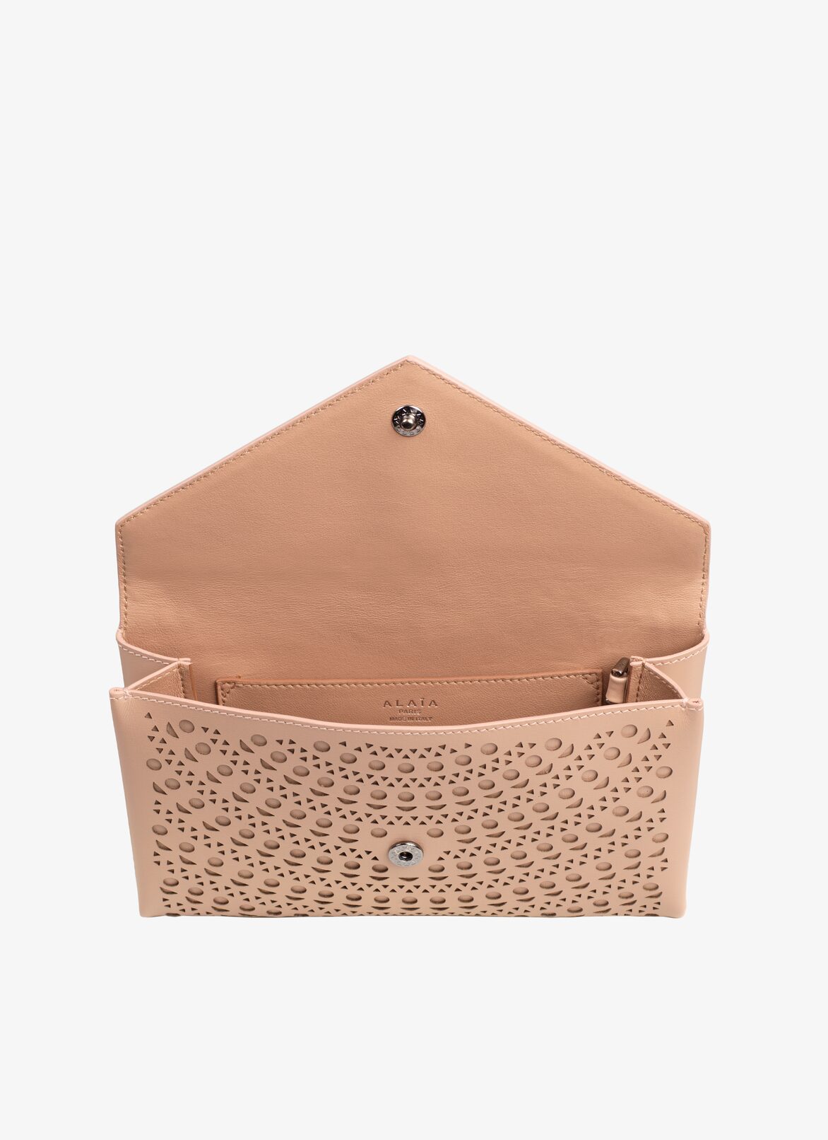 Oum 20 clutch
 ALAÏA SANDY OUM 20 CLUTCH